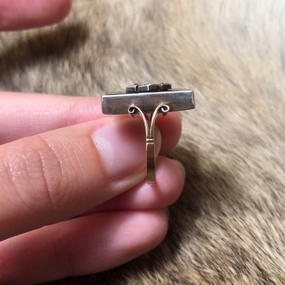 Antique sterling silver and 9k gold Victorian onyx mourning ring - Picture 4 of 5